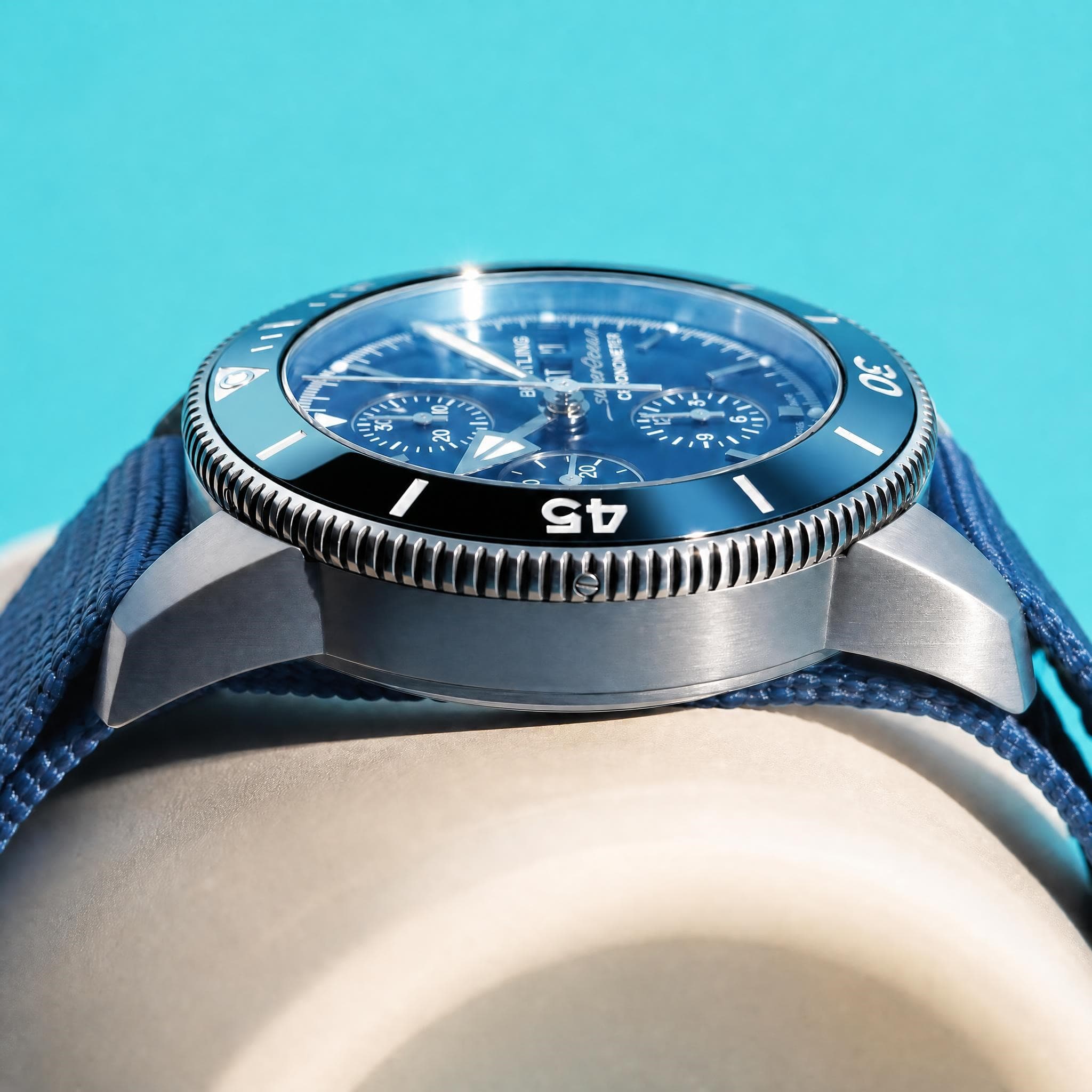 Breitling Superocean (Ref. M133132A1C1W1) — photo 7