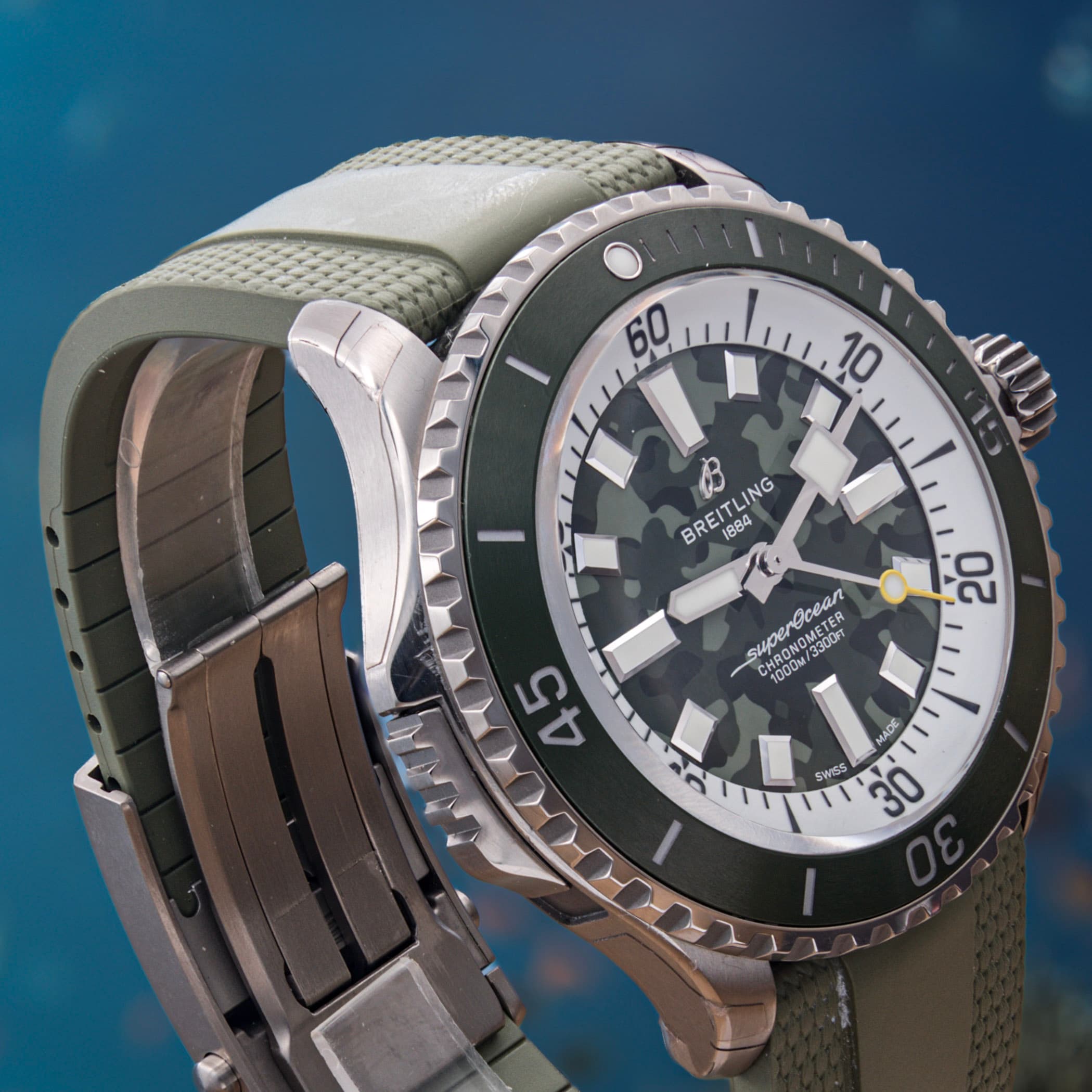 Breitling Superocean (Ref. E10379D31L1S1) — photo 4